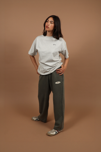 unisex female