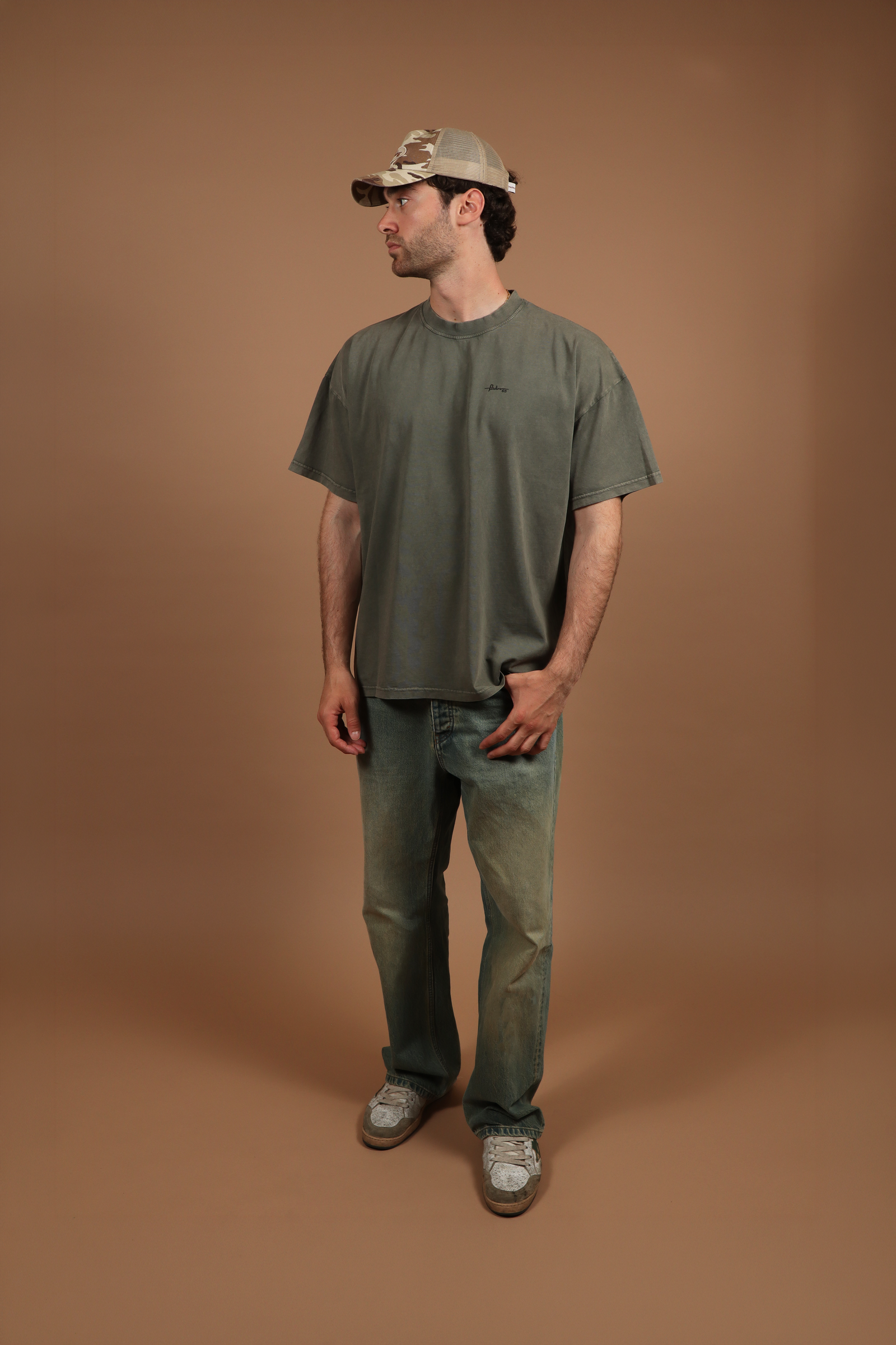 unisex male