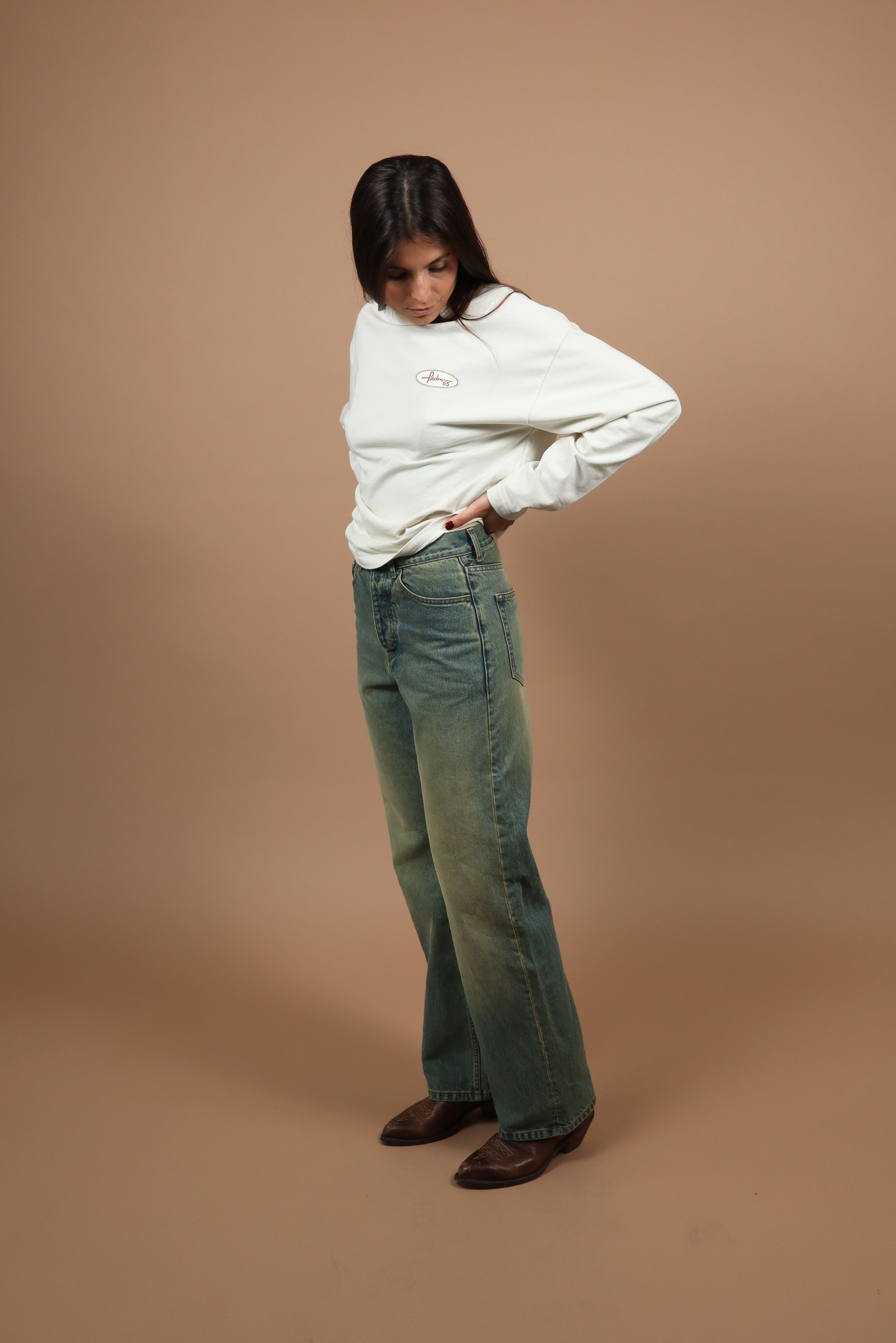 unisex female