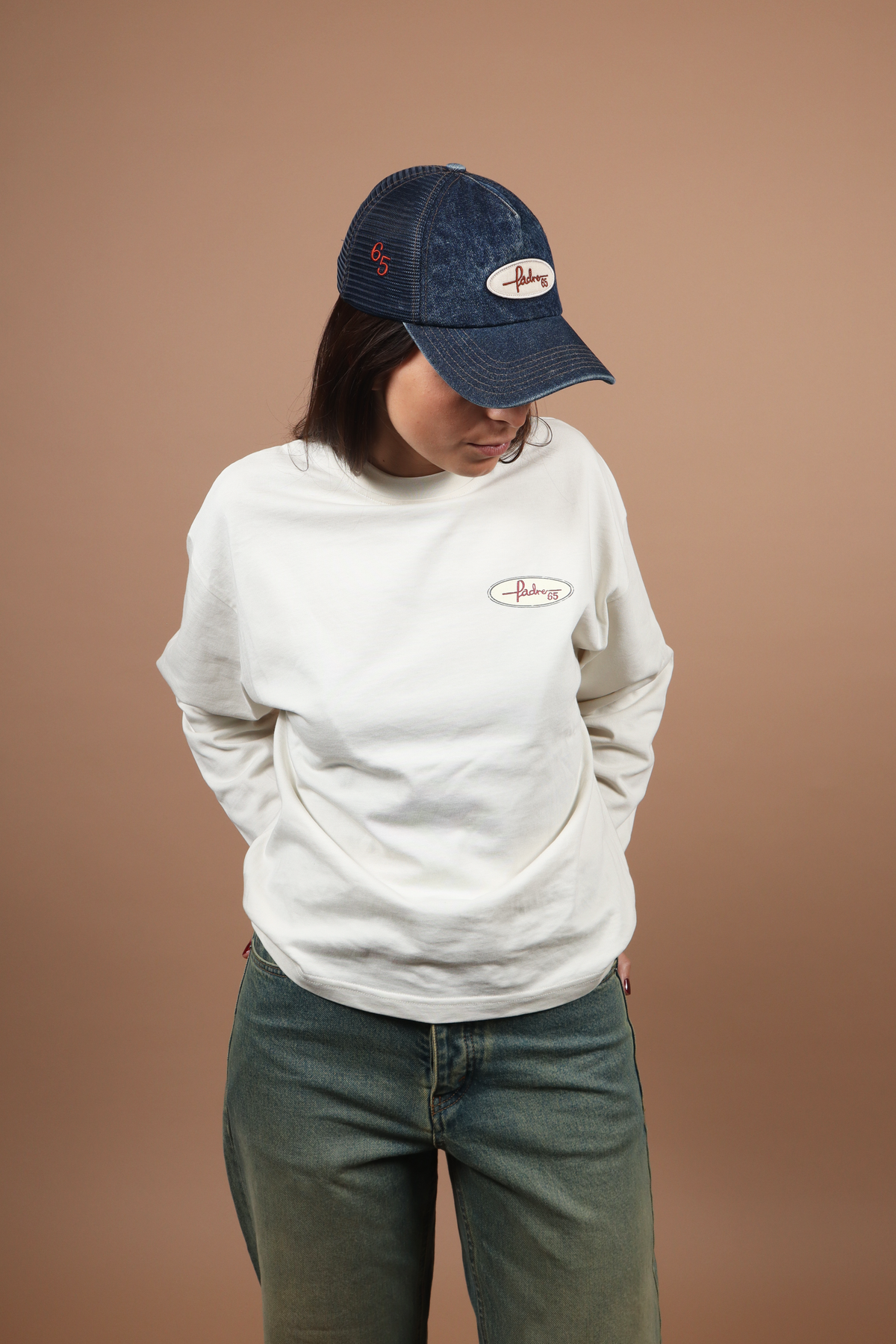 unisex female