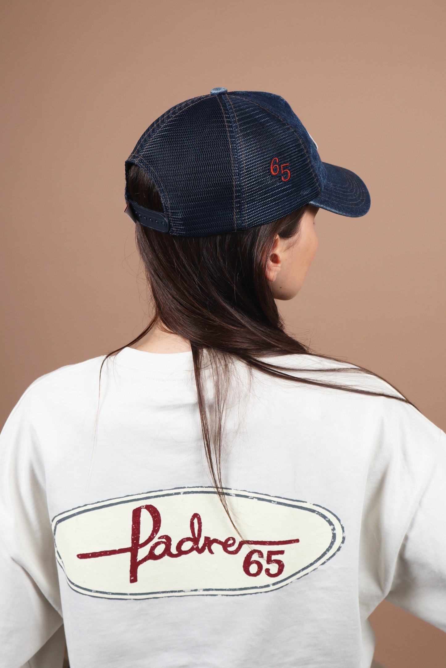 unisex female